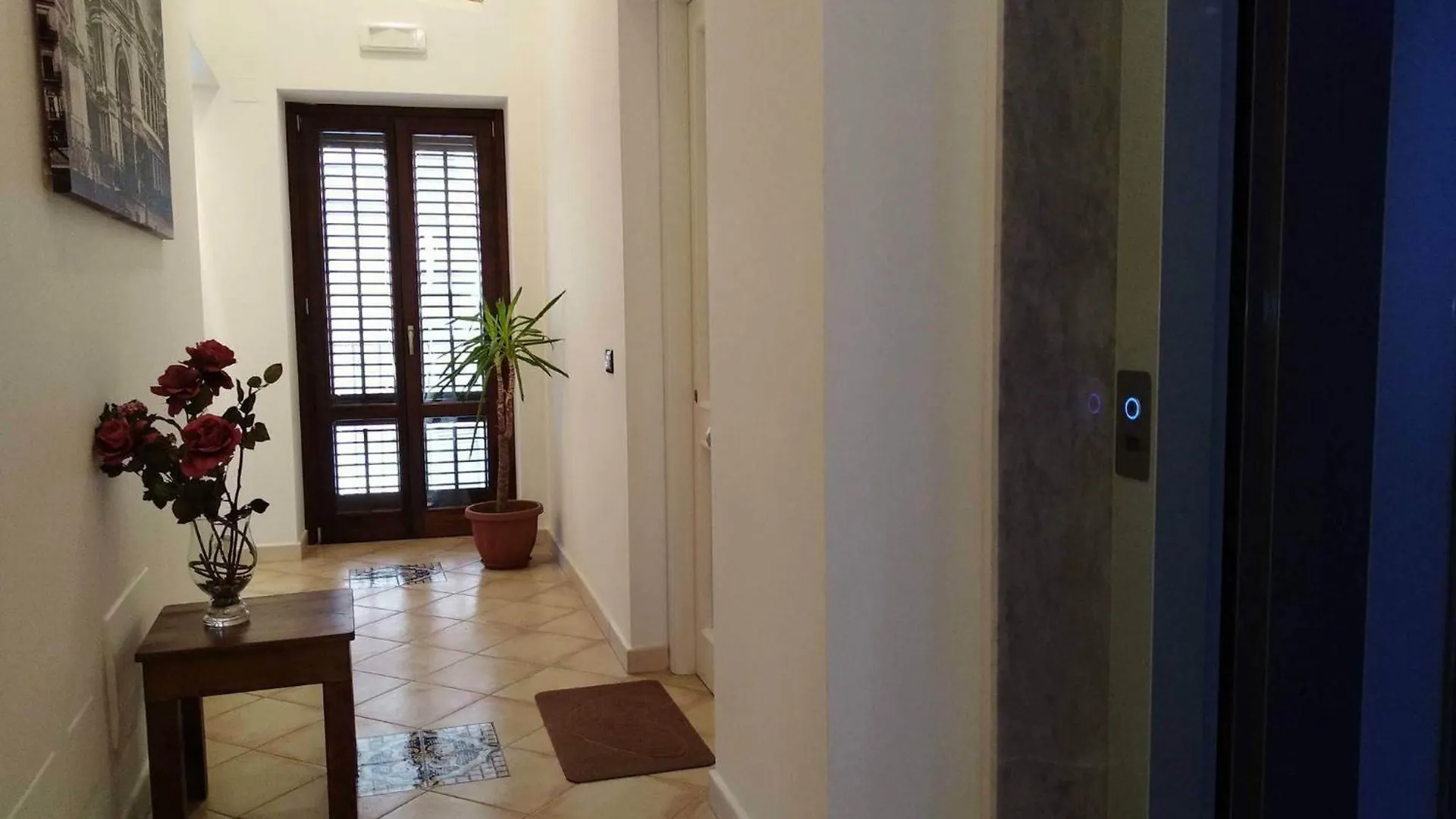 Patania Royal Apartment Палермо 0*,  Италия